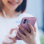 Apple iPhone 17 Pro, Szilikon tok, stand, telefontartó gyűrű, Roar Amber, lila